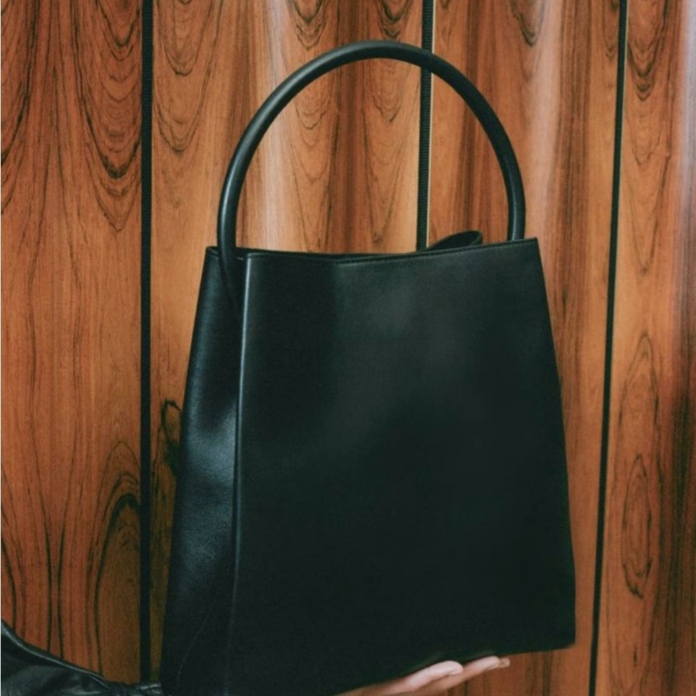 Modern Weaving Arch Handle Pleat Tote
